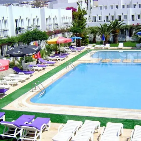 Baba Hotell 3*